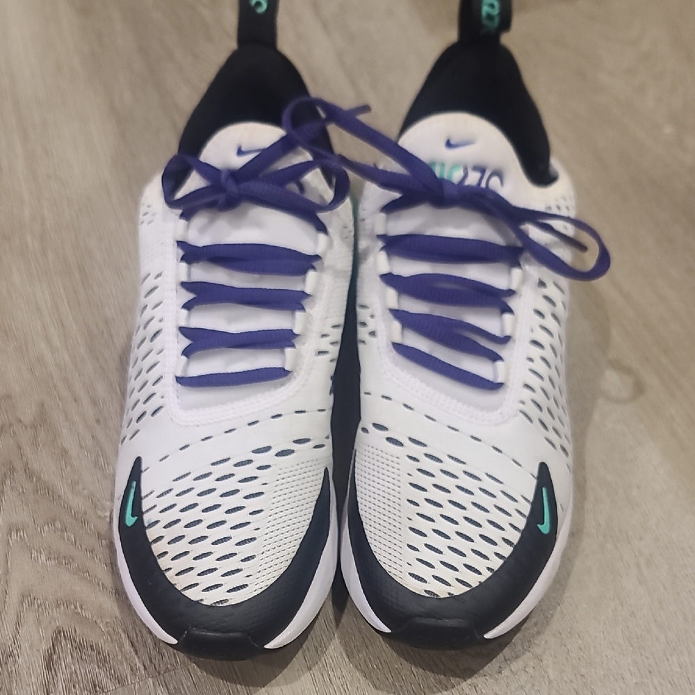 Nike White and Black Sneakers with Purple Accents